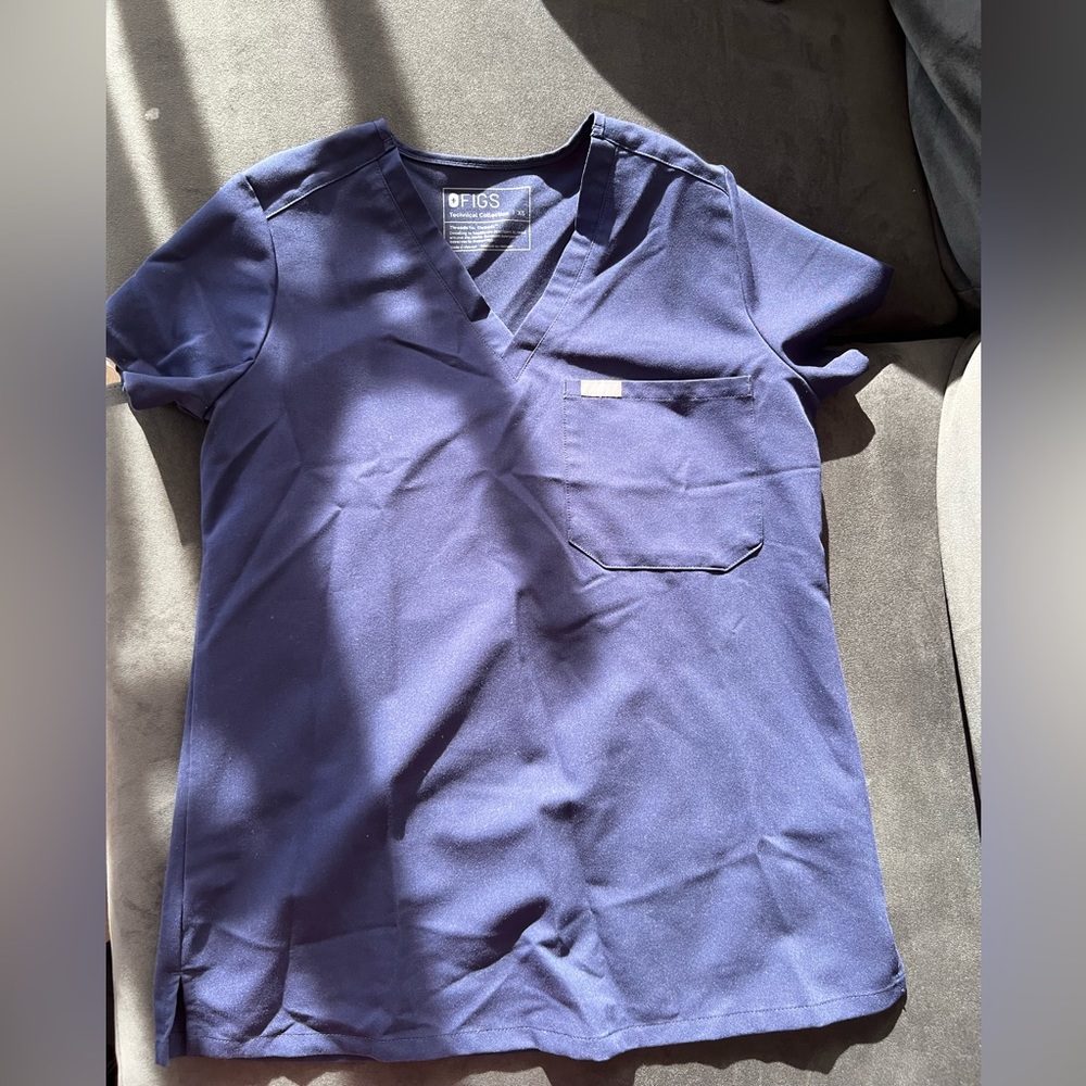 Navy figs scrubs
